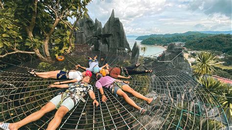 El Nido Canopy Walk: Ikuinen Luonto ja Näkymä Philippinesin Helmiin!